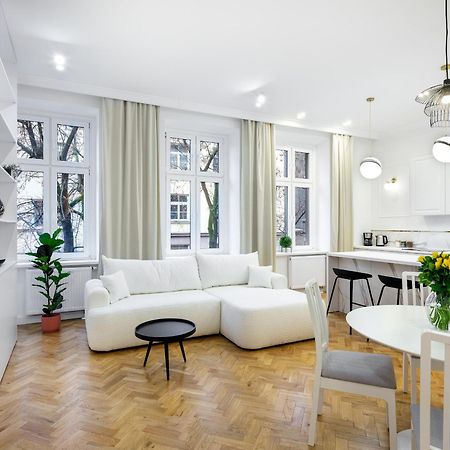 Tyzenhauz Apartments Krowoderska Street 克拉科夫 外观 照片