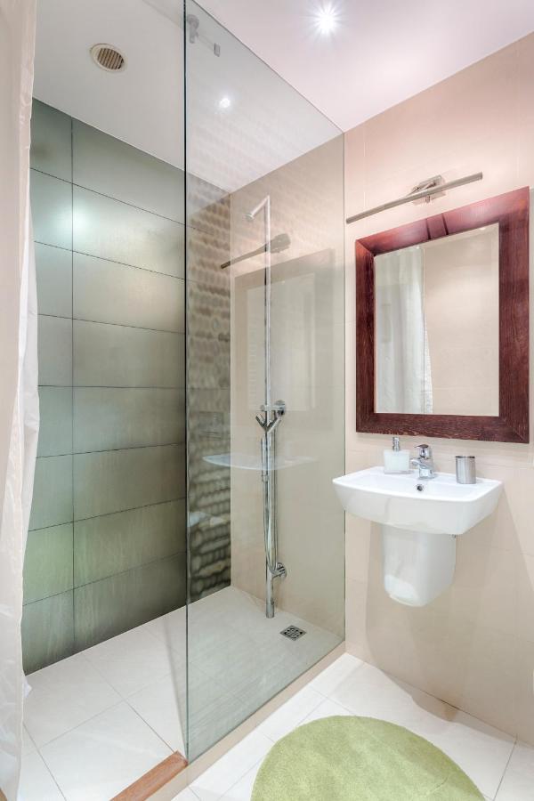 Tyzenhauz Apartments Krowoderska Street 克拉科夫 外观 照片