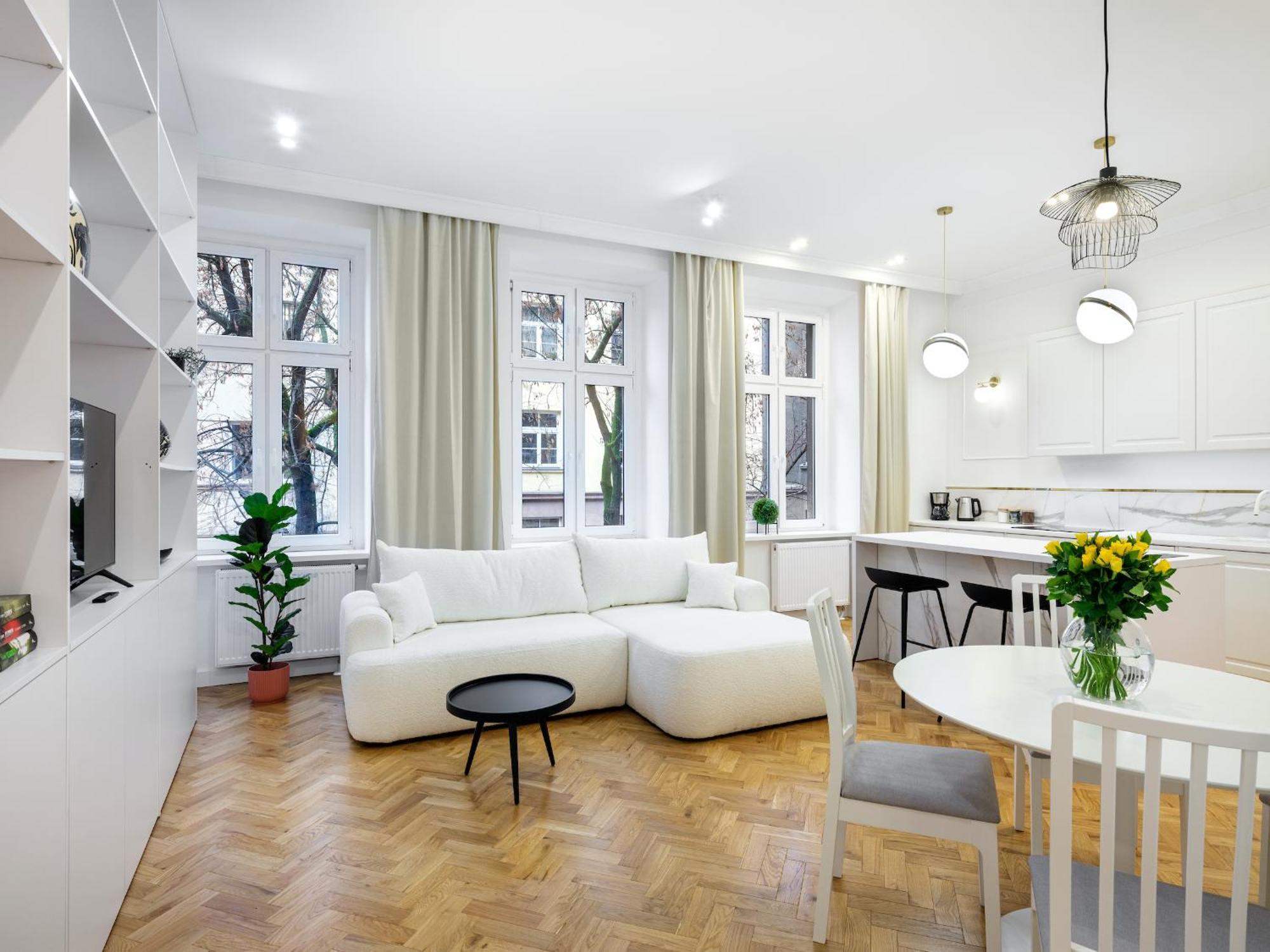 Tyzenhauz Apartments Krowoderska Street 克拉科夫 外观 照片