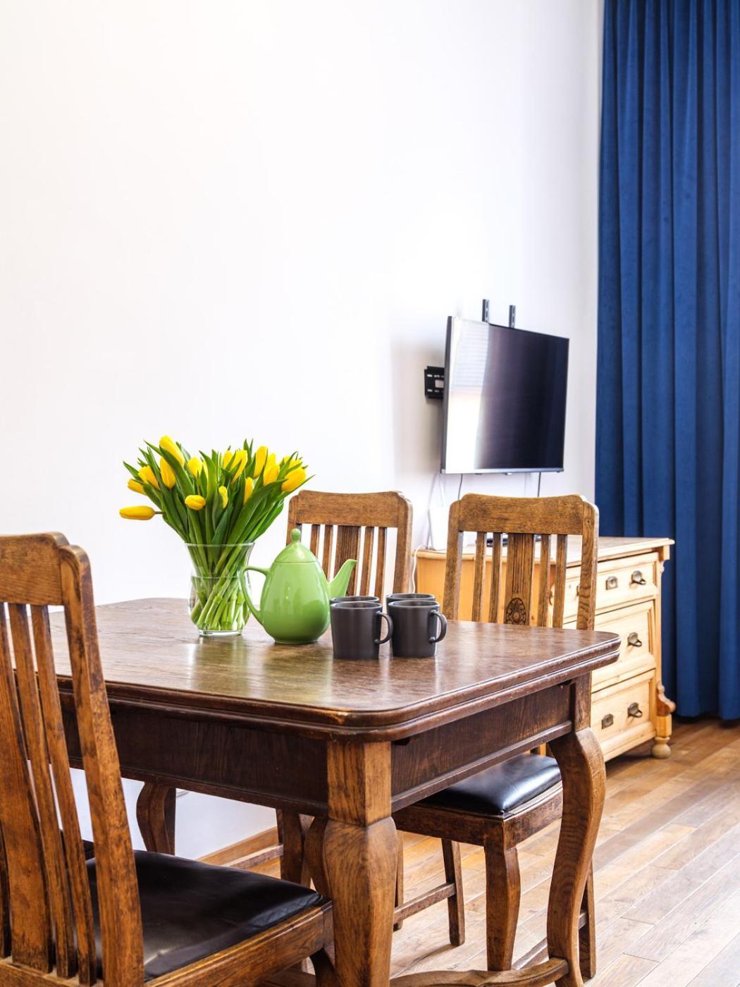 Tyzenhauz Apartments Krowoderska Street 克拉科夫 外观 照片